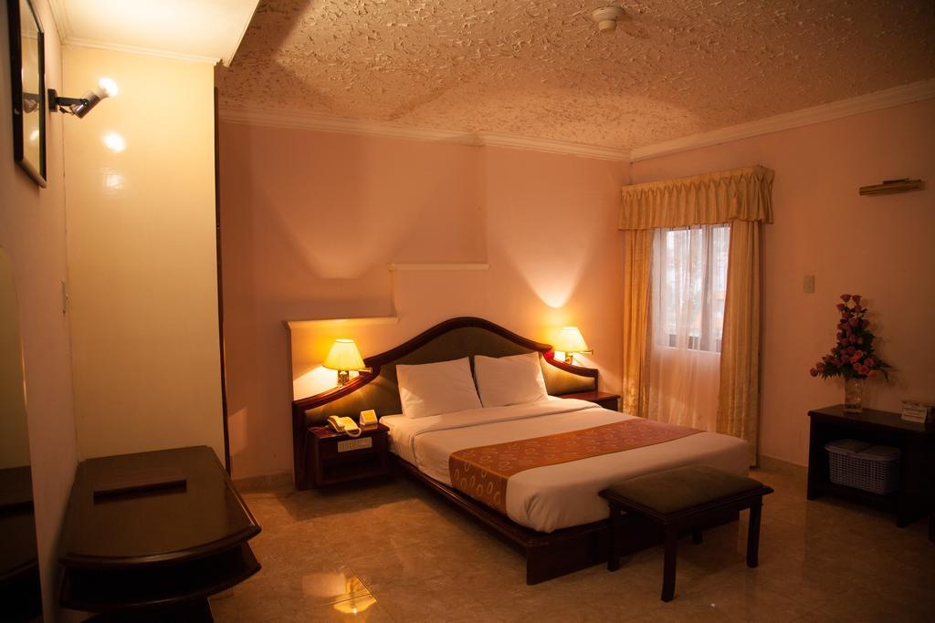 Golf 1 Hotel Đà Lạt Exterior foto