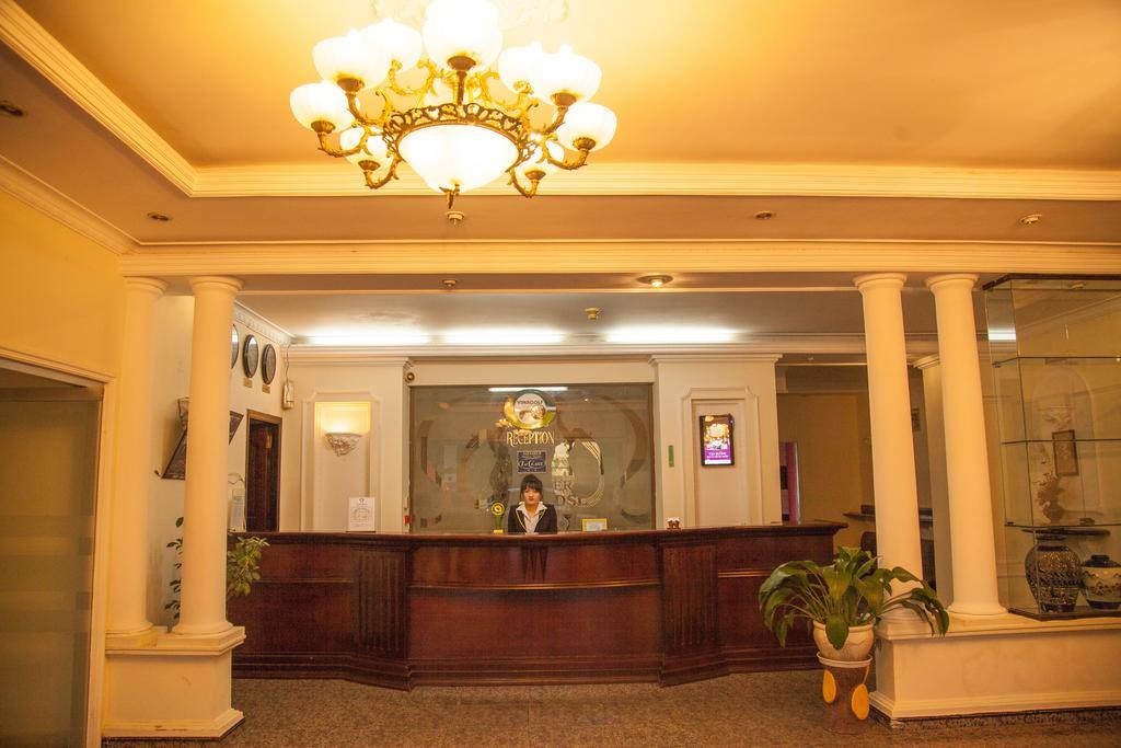 Golf 1 Hotel Đà Lạt Exterior foto