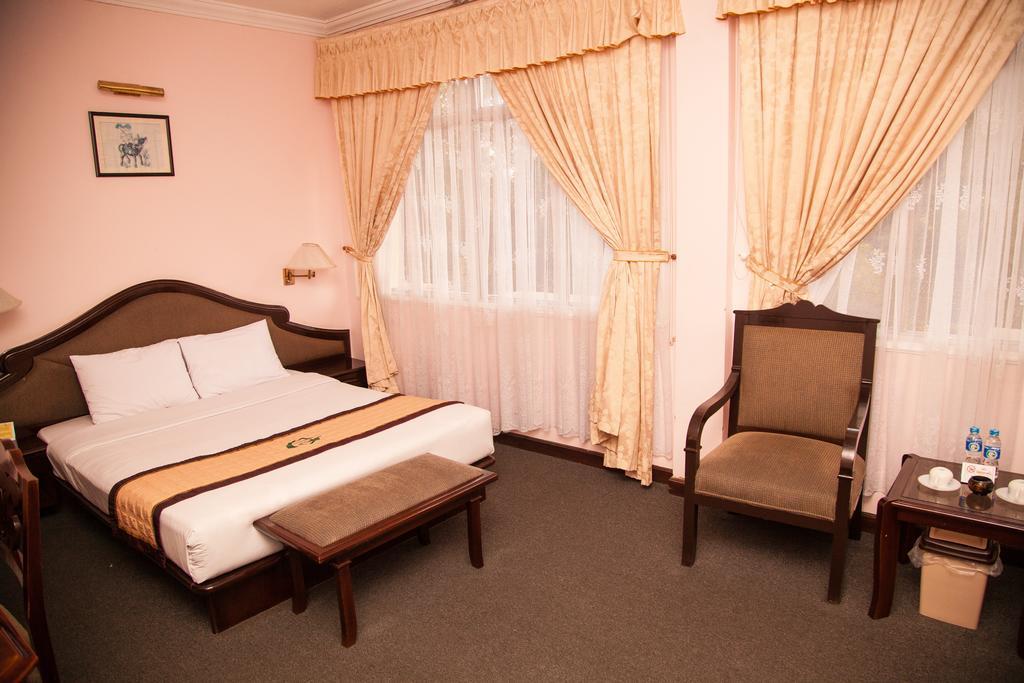 Golf 1 Hotel Đà Lạt Zimmer foto